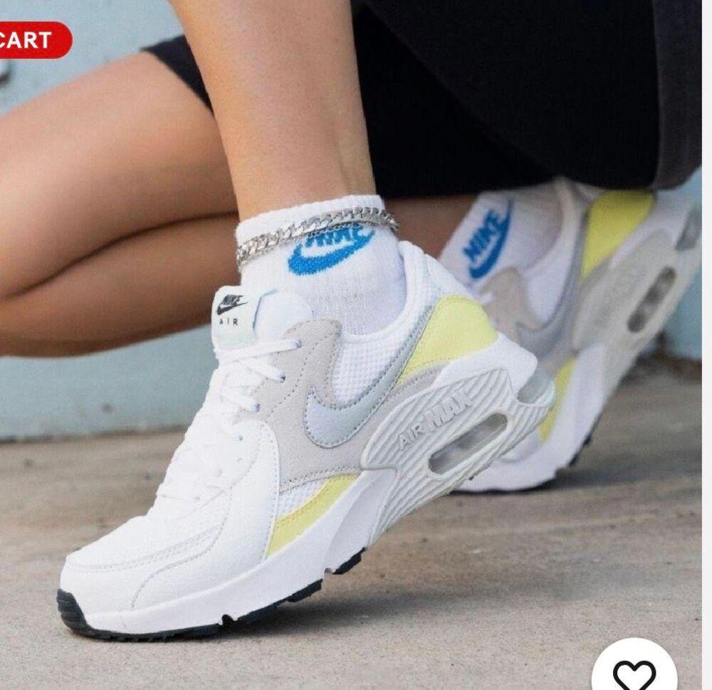 Nike Air Max Excee Sneaker sz 9.5 NWOB